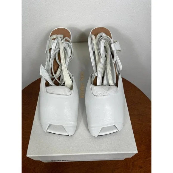 Reike Nen Open Toe Strap Sandals in White Size 6
